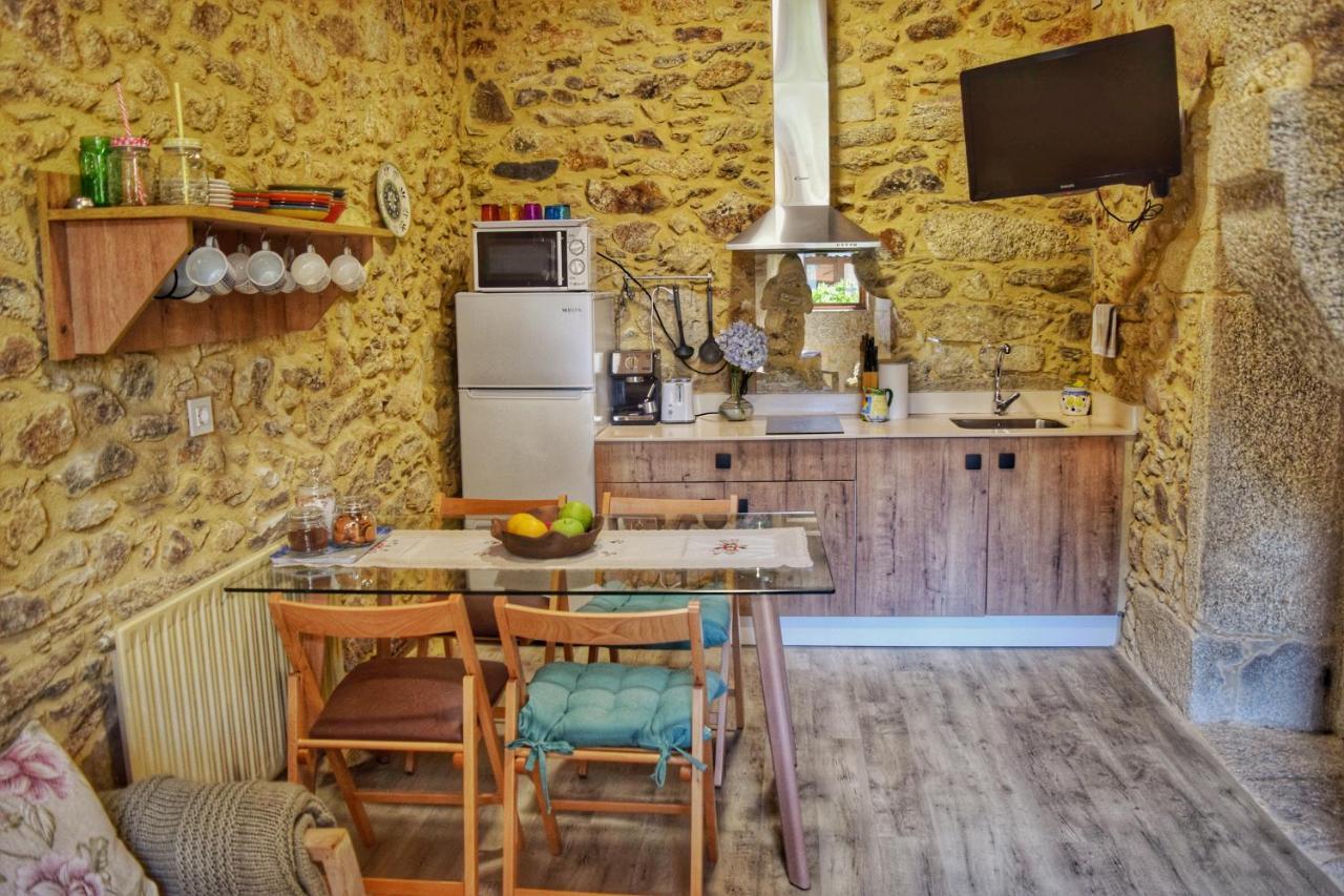 Casa Dos Amos En Costa Da Morte. A Coruna Ponteceso Buitenkant foto